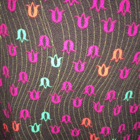 NWT M Lularoe Cassie - Picture 2 of 2